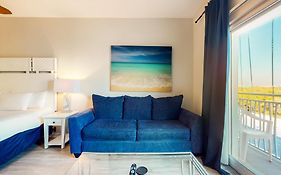 Sandestin Luau 6525